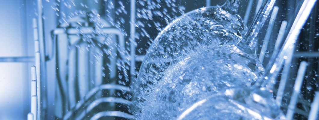 Stralende vaat dankzij het juiste vaatwas middel